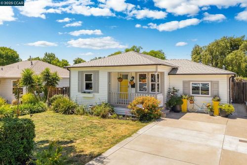 1109 E 5th St, Benicia, CA, 94510-3413 | Card Image