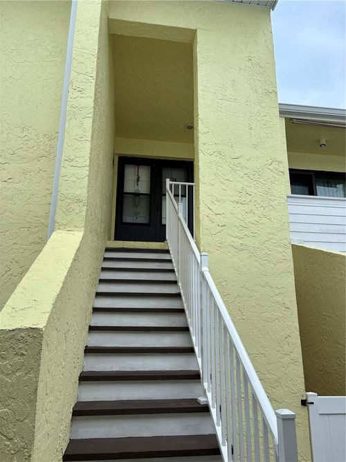 24-1 Windrush Blvd, INDIAN ROCKS BEACH, FL, 33785-2641 | Card Image