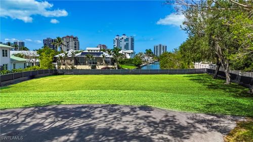 5291 Sand Dollar Ln, NAPLES, FL, 34103-2479 | Card Image