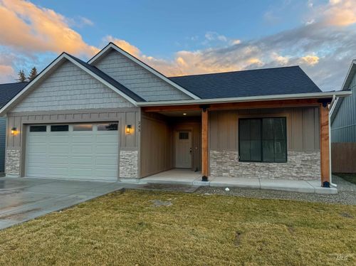 245 Whitman St, Albion, ID, 83311-7733 | Card Image