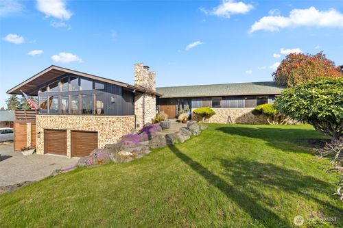 521 S Liberty St, Port Angeles, WA, 98362-6649 | Card Image