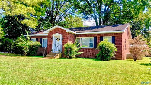 906 E Forrest St, Athens, AL, 35611-2752 | Card Image