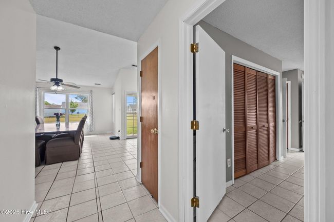 308 Dayrell Dr, House other with 3 bedrooms, 2 bathrooms and null parking in Hubert NC | Image 6