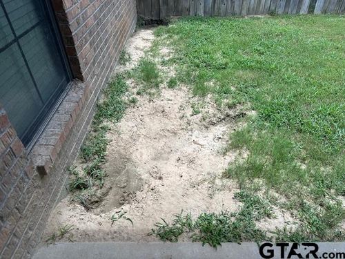 13323 Country Meadow Ln, Lindale, TX, 75771-6180 | Card Image