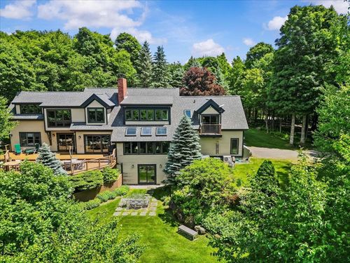 269 Billings Hill Road, Stowe, VT, 05672 | Card Image