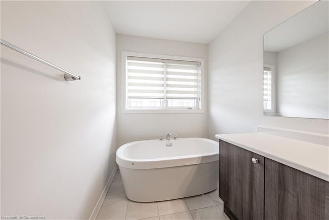 391 Athabasca Common, Townhouse with 3 bedrooms, 3 bathrooms and 2 parking in Oakville ON | Image 19