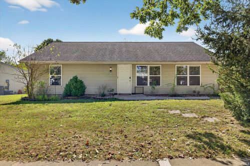 911 W Rca Park Dr, Bloomington, IN, 47403-2914 | Card Image