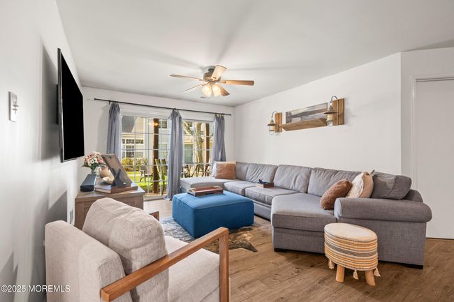 1-7 - 107 Wellington Ct, Condo with 2 bedrooms, 2 bathrooms and 1 parking in Manalapan NJ | Image 10