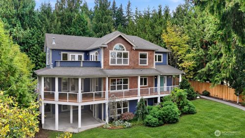 4618 Lakeway Dr, Bellingham, WA, 98229-5234 | Card Image