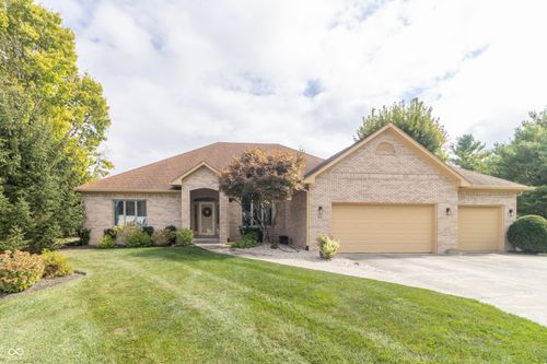 1057 N Cambridge Ct, Greenfield, IN, 46140-8172 | Card Image