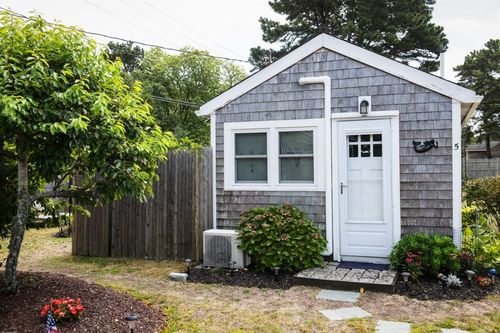 apt-5-503 Route 28, West Yarmouth, MA, 02673-4858 | Card Image