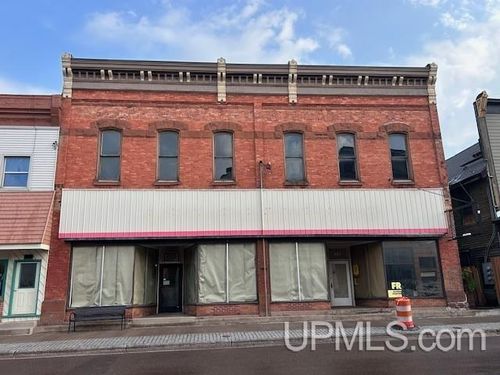 121 Quincy Street, Hancock, MI, 49930 | Card Image