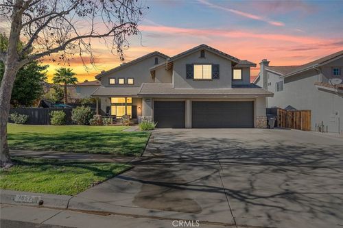 3052 Drake St, Corona, CA, 92882-5802 | Card Image