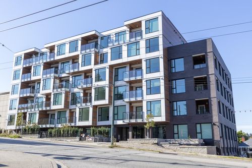 402-5399 Joyce St, Vancouver, BC, V5R4H3 | Card Image