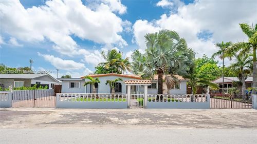 11950 Sw 182nd Ter, Miami, FL, 33177-2445 | Card Image