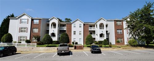 308-11 Waterdown Dr, Fayetteville, NC, 28314-4452 | Card Image