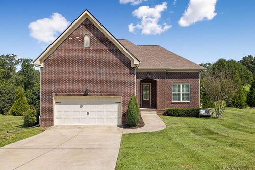 17016 Plantation Way, Bon Aqua, TN, 37025-3192 | Card Image
