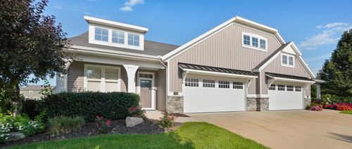 10958 View Pond Ct, Allendale, MI, 49401-9804 | Card Image