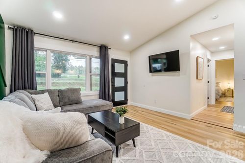 7172 Old Plank Rd, Stanley, NC, 28164-7768 | Card Image