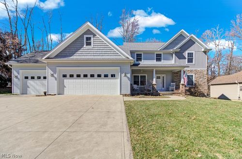 15 Ontario Trl, Malvern, OH, 44644-9611 | Card Image