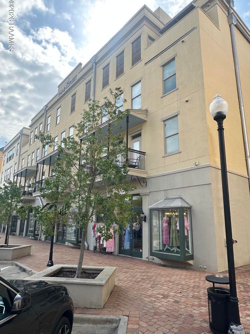 2408-201 Settlers Trace Boulevard, Lafayette, LA, 70508 | Card Image