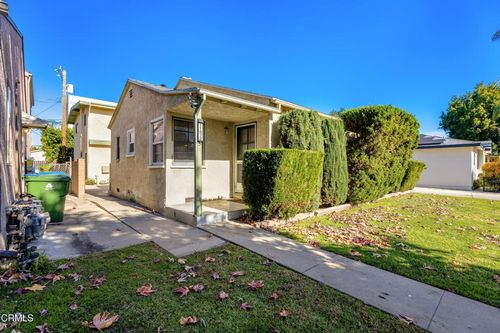 11473 Cumpston Street, Los Angeles, CA, 91601 | Card Image