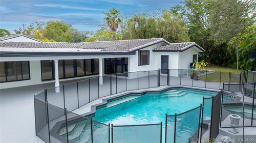 13401 Sw 83rd Ave, Pinecrest, FL, 33156-6609 | Card Image
