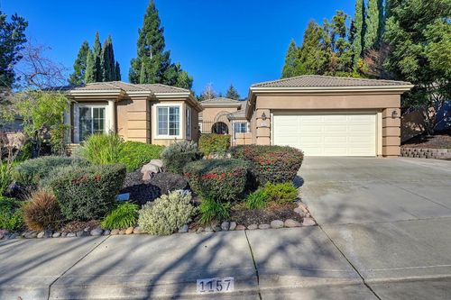 1157 Humbug Way, Auburn, CA, 95603 | Card Image