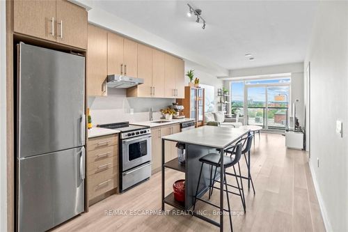 818-212 King St E, Hamilton, ON, L8N1B5 | Card Image