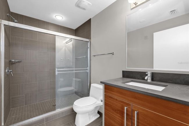UNIT-1406 - 260 S Osceola Ave, Condo with 2 bedrooms, 3 bathrooms and null parking in ORLANDO FL | Image 22
