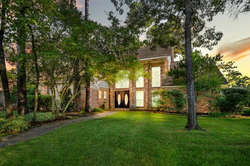 12227 Moorcreek Dr, Houston, TX, 77070-2458 | Card Image