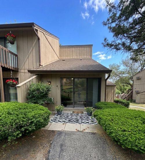 4-44 Nassau Colony, Fox Lake, IL, 60020-1169 | Card Image
