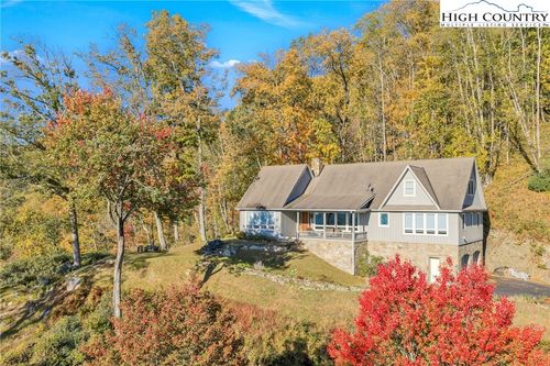 933 Thunder Ridge Ln, Lenoir, NC, 28645 | Card Image