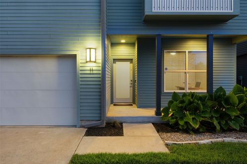 unit-11-301 W Stassney Ln, Austin, TX, 78745-3193 | Card Image