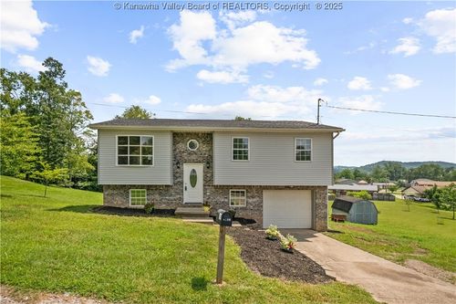 5290 David Dr, Cross Lanes, WV, 25313-1863 | Card Image