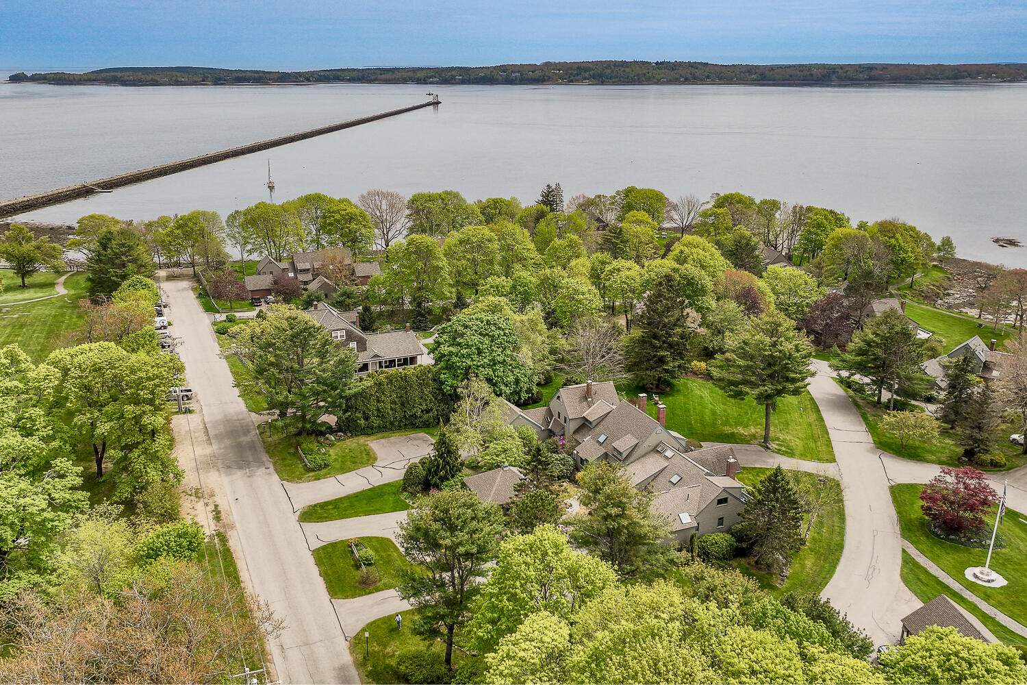 Samoset Rd, Rockland, ME 04841