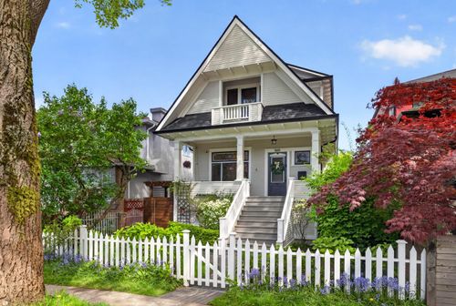 565 E 45th Avenue, Vancouver, BC, V5W1X6 | Card Image