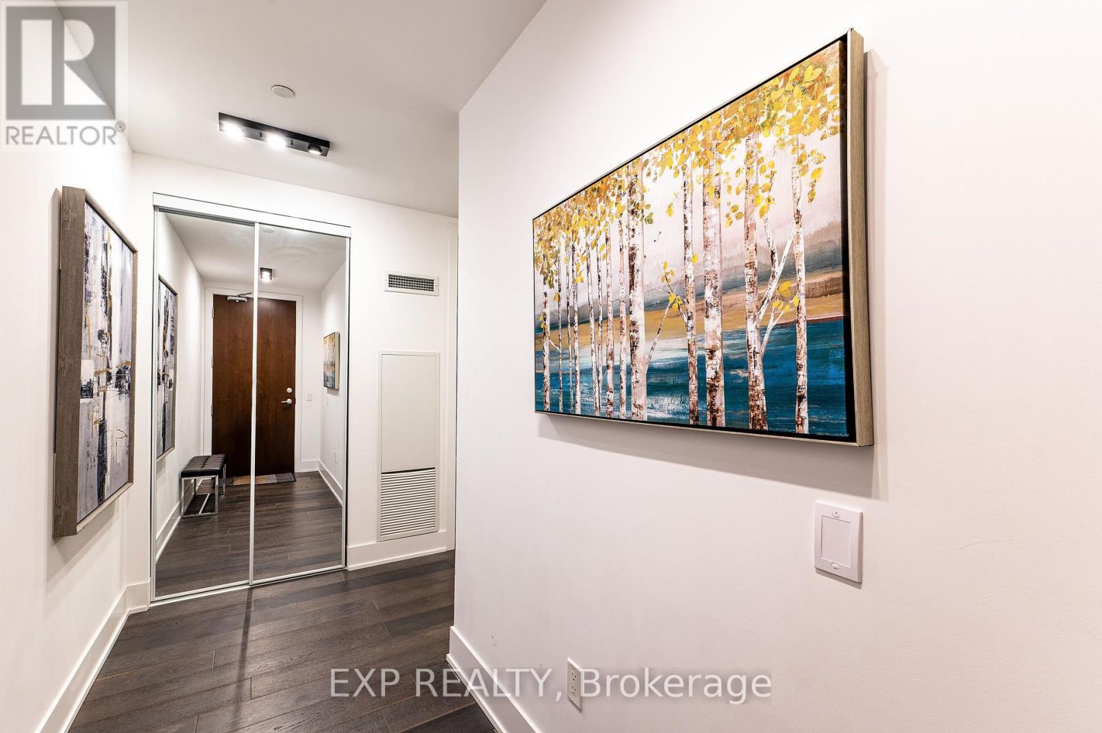 Residential Lease in Toronto (Waterfront Communities) 4