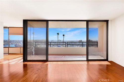 242-4335 Marina City Dr, Marina del Rey, CA, 90292-5822 | Card Image