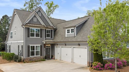 102 Wingspan Way, Eatonton, GA, 31024-5082 | Card Image