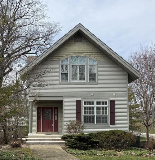 2 Lincoln Parkway, Williams Bay, WI, 53191 | Card Image