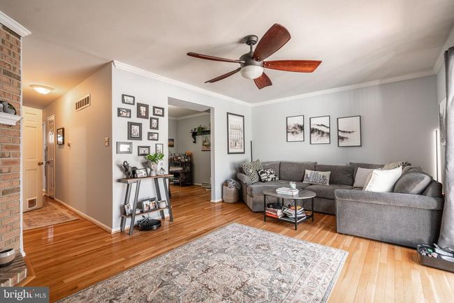 C13 - 12 E Maple Ave, Townhouse with 3 bedrooms, 3 bathrooms and null parking in MERCHANTVILLE NJ | Image 11