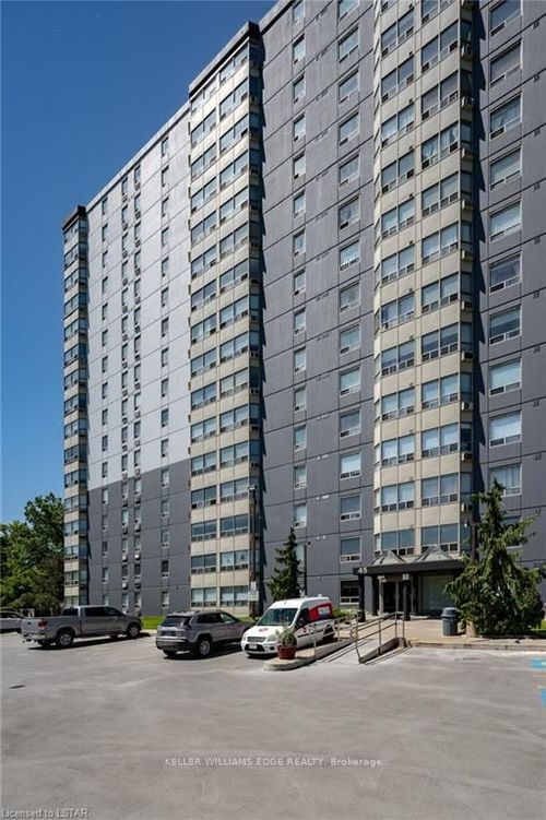 1007-45 Pond Mills Rd, London, ON, N5Z4W5 | Card Image