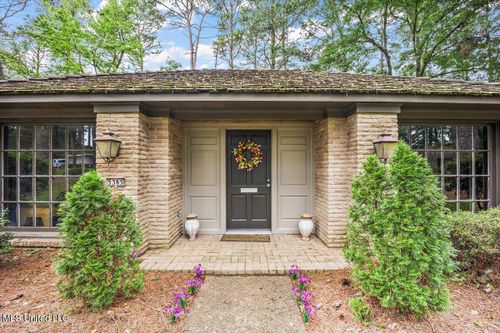 5365 Balmoral Drive, Jackson, MS, 39211 | Card Image