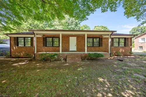 2732 Knob Hill Dr, Clemmons, NC, 27012-9259 | Card Image