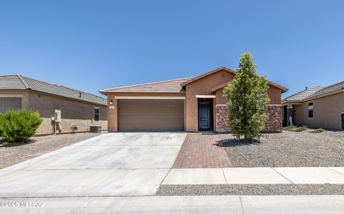 8820 E Stone Meadow Circle, Tucson, AZ, 85730 | Card Image