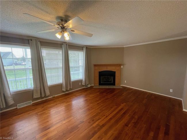 8004 Smithstone Ct, House other with 3 bedrooms, 2 bathrooms and null parking in Summerfield NC | Image 4