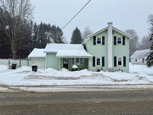 11060 Edinboro Rd, McKean, PA, 16426-2226 | Card Image