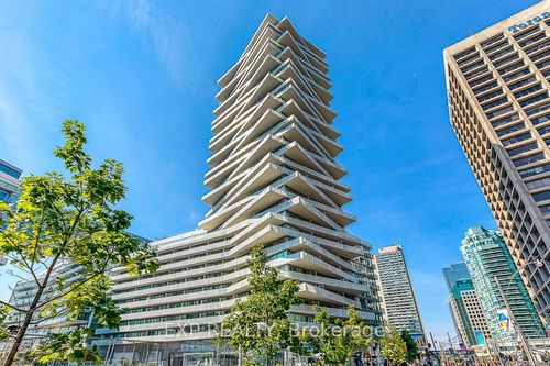 810-15 Queens Quay E, Toronto, ON, M5E0C5 | Card Image