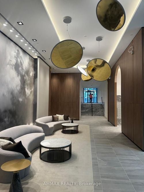 511-1455 Celebration Dr, Pickering, ON, L1W0C3 | Card Image